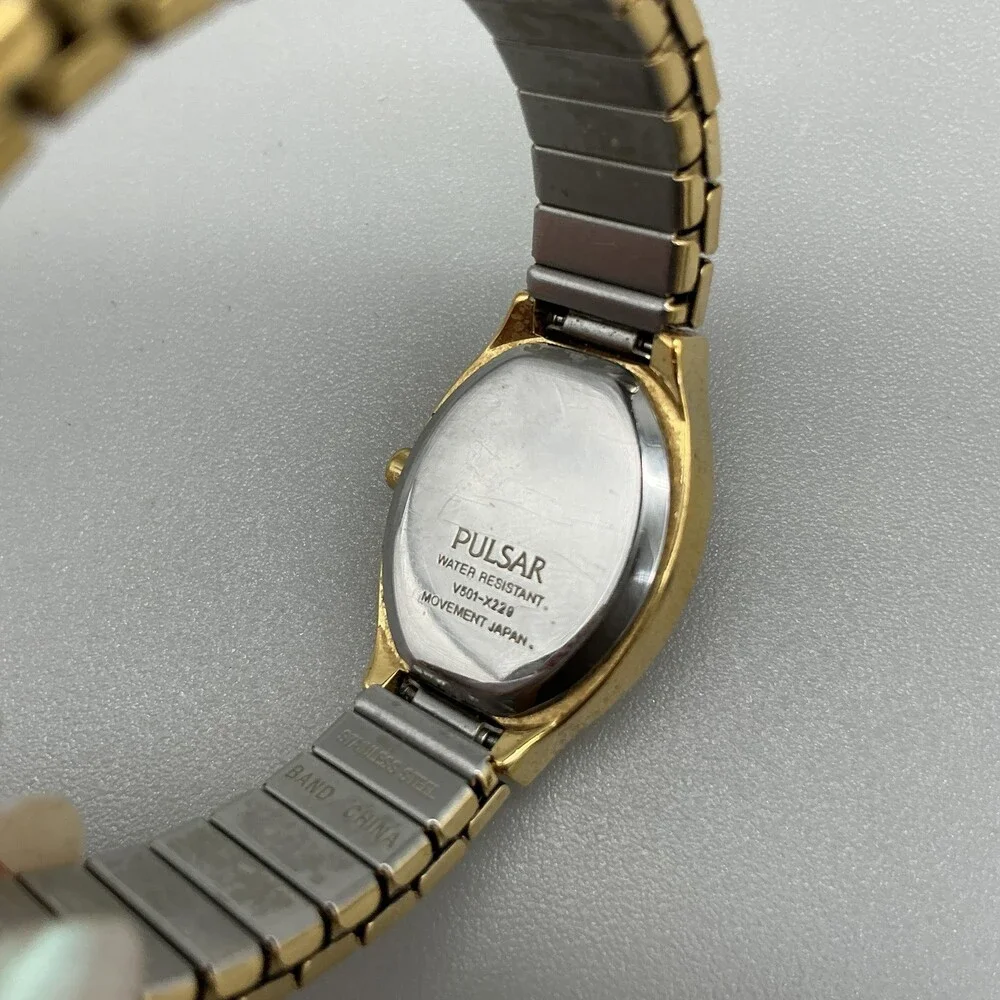 Vtg Pulsar Women Watch 19mm Oval Gold Tone Stretch Band V501-X229 New Battery